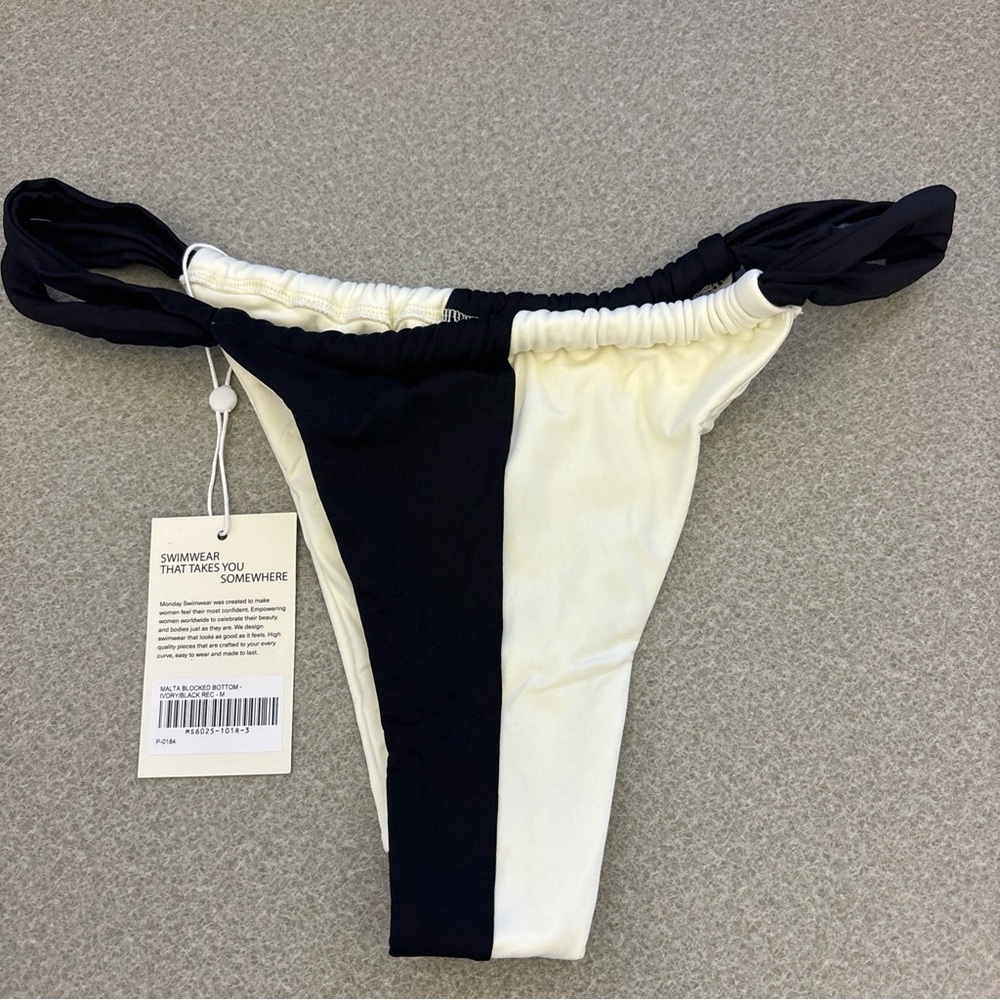 Monday Swimwear Malta Blocked Bottoms. Ivory/Black. Medium. NWT.